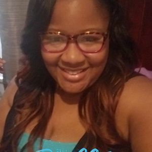 Meet your Posher, Vernicia